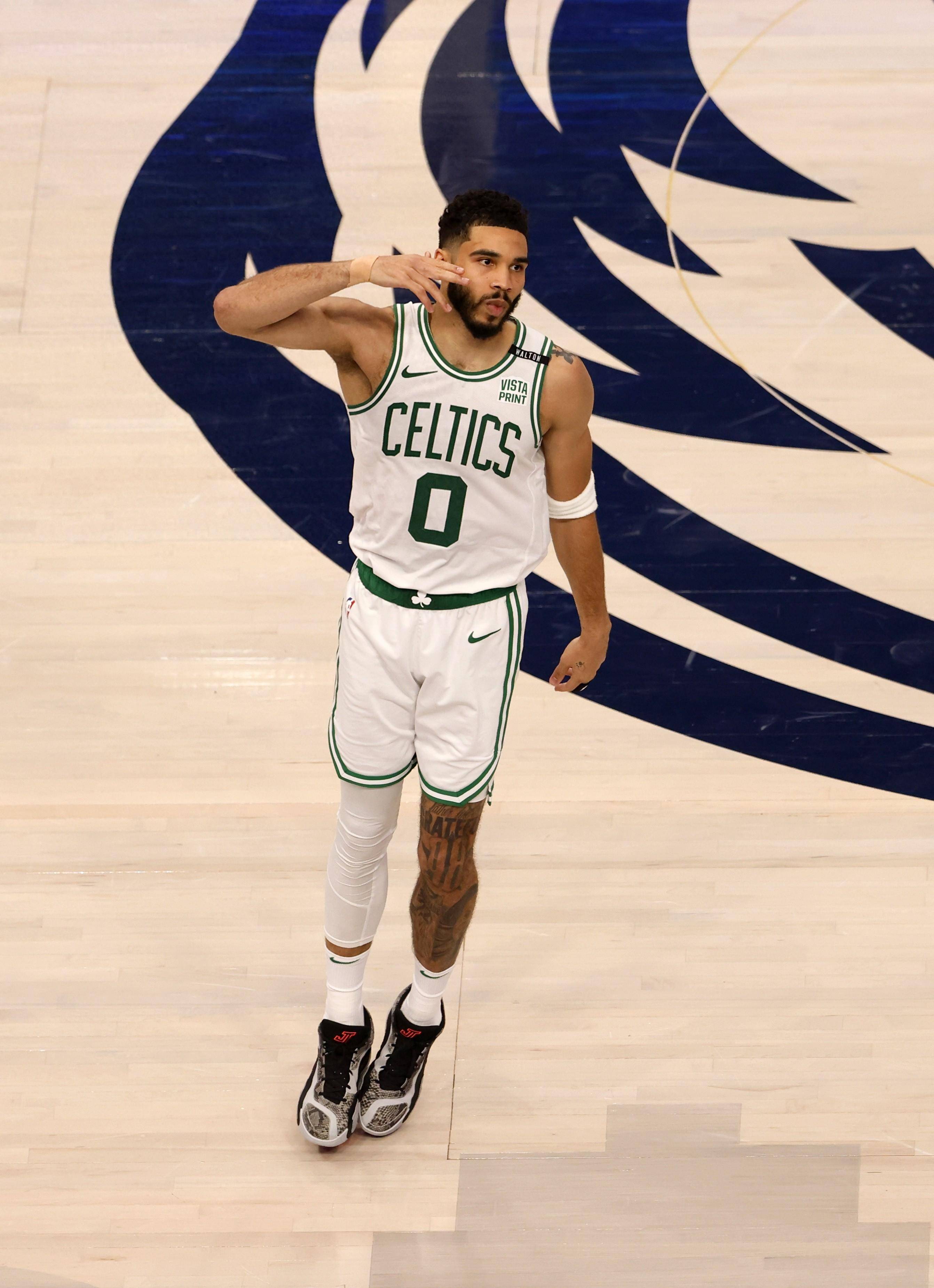 IG不断突破！，塔图姆连续十五场比赛得分超过锐不可当热度持续攀升