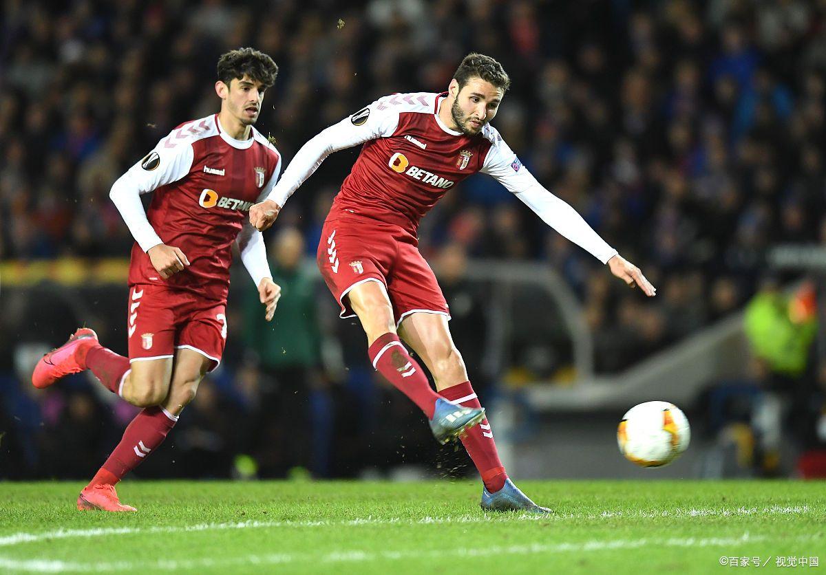 瓦伦西亚赛后状态回暖，志在葡超名次提升，气氛紧张，心理建设被强调的简单介绍