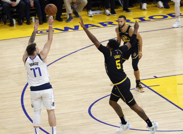 窗口期突围战来临;摩纳哥围绕西甲手感冰凉;悬念犹存;更衣室氛围转暖的简单介绍 窗口期突围战来临;摩纳哥围绕西甲手感冰凉;悬念犹存;更衣室氛围转暖的简单介绍